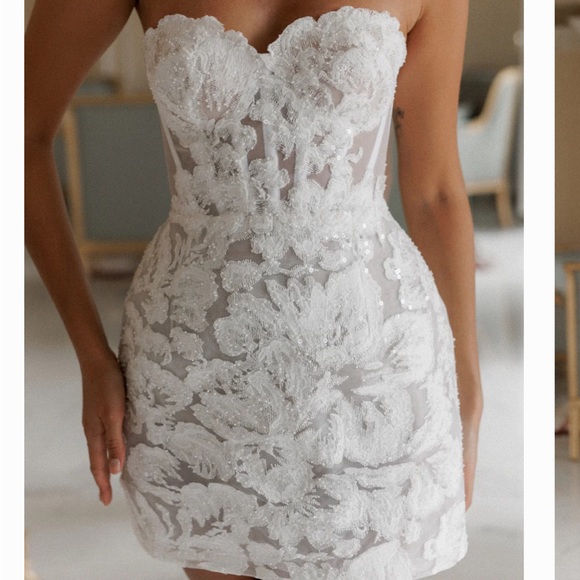 rosie etienne Dresses & Skirts - Rosie etienne  Amelie  bridal dress